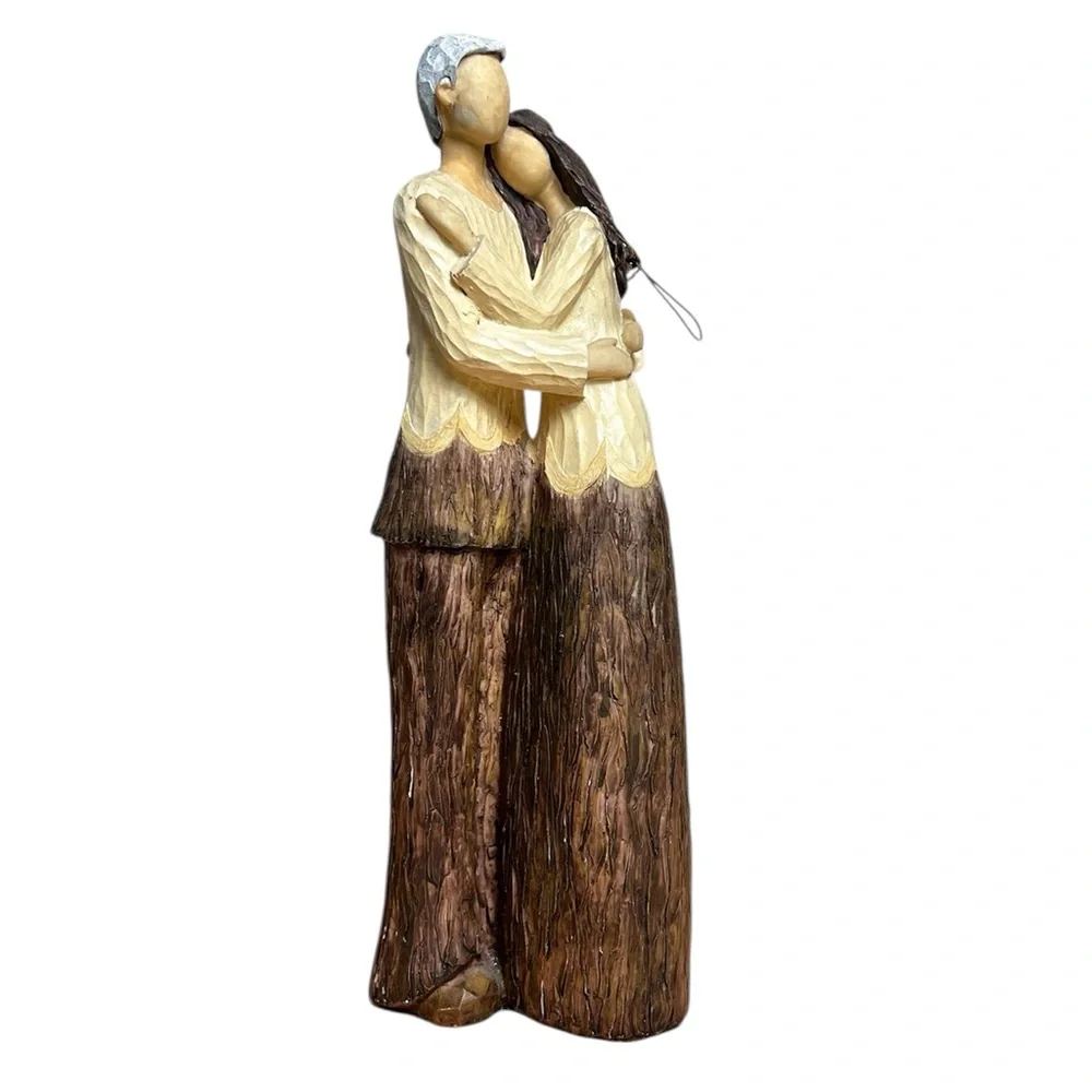 Handcarved Wooden Couple Embracing‎ 12” Figurine MCM Rustic Cottage Decor